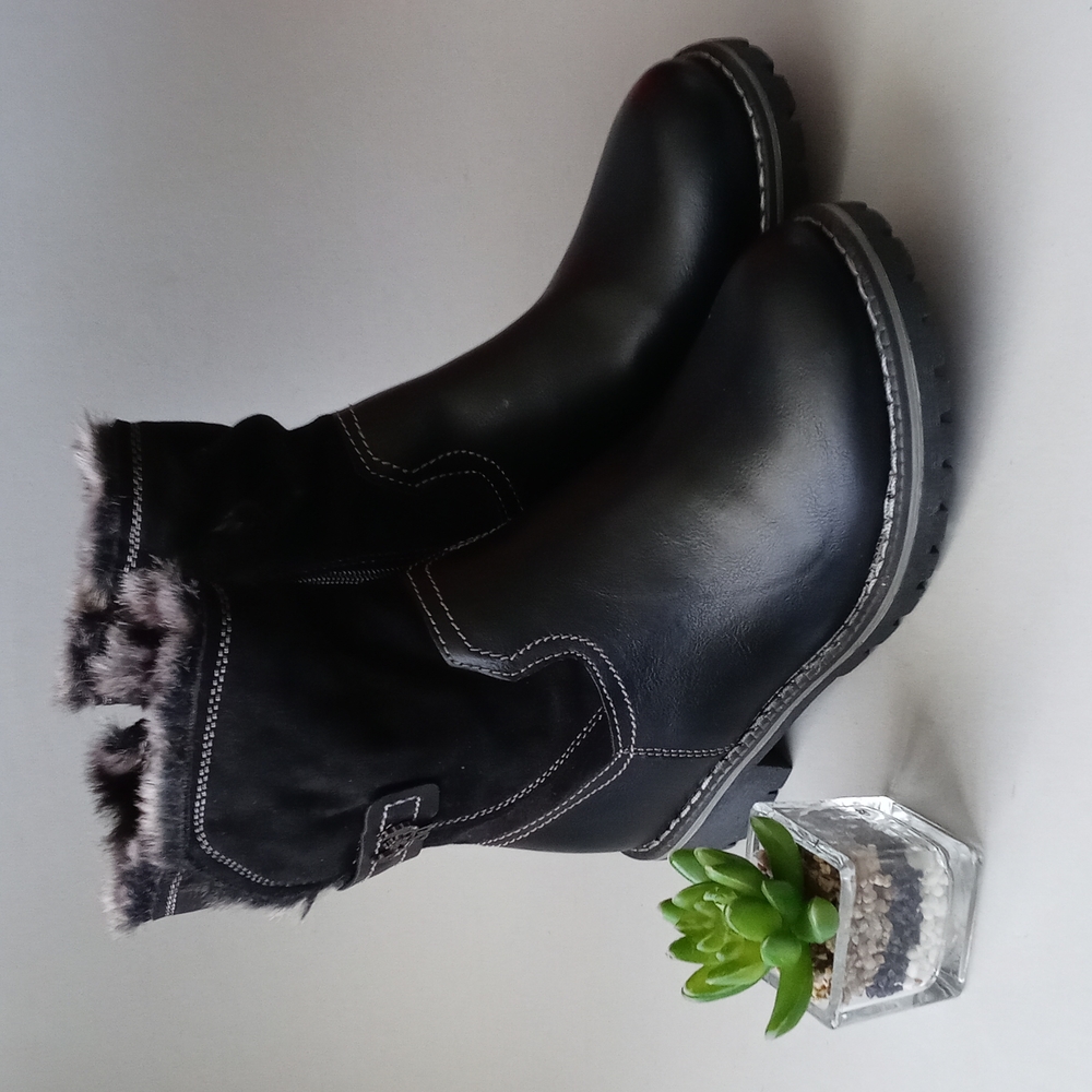 Ankle boots size 37 Women Black With Faux Faur Style Winter New With Out Box